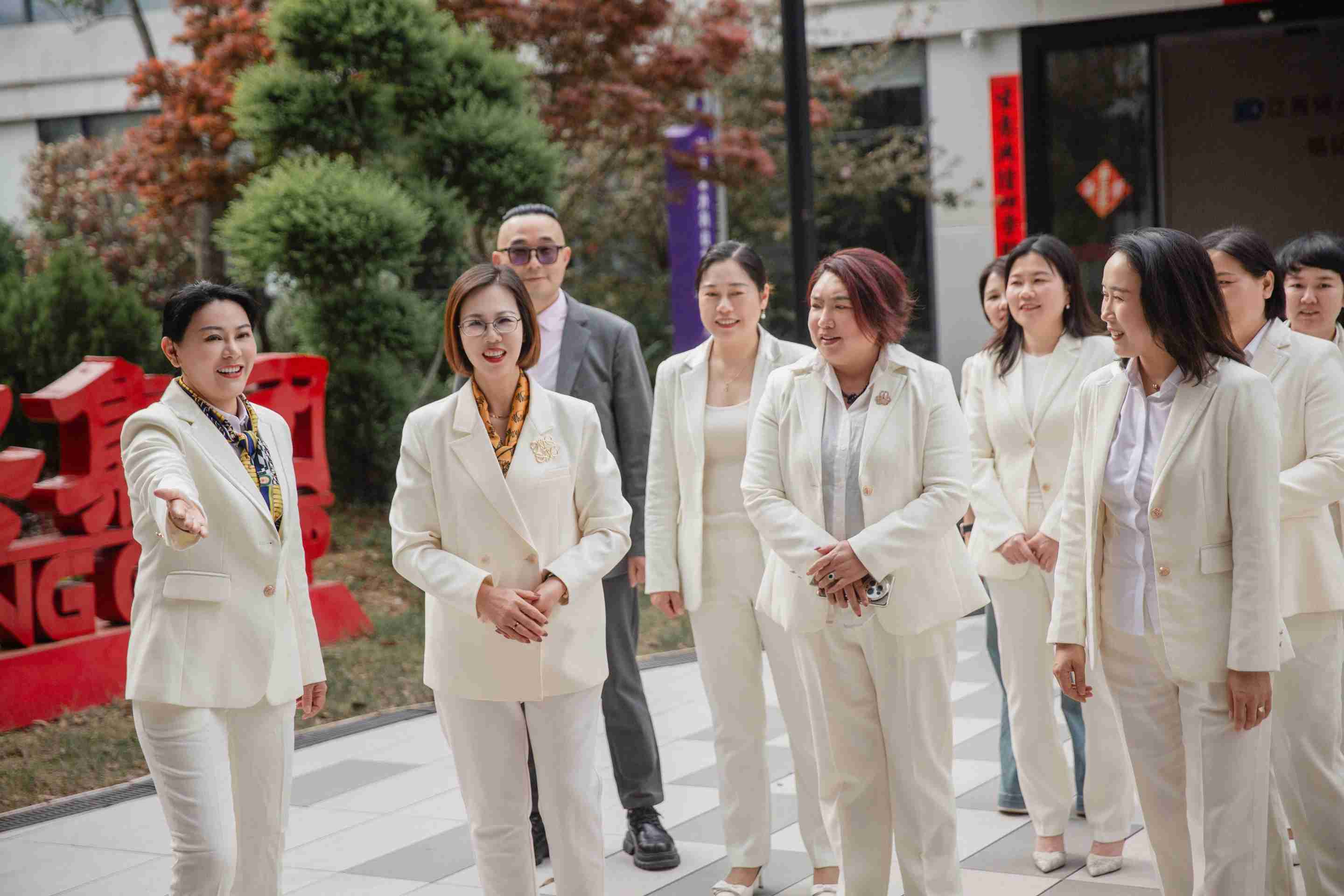 章貢區(qū)女企業(yè)家商協(xié)會(huì)走進(jìn)燕興集團(tuán) 共探發(fā)展新路徑